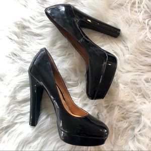 Cosmopolitan Black Heels